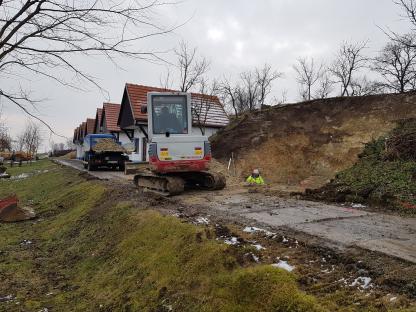 f060028a-8521-46dc-b34b-d0d98b5cbc80